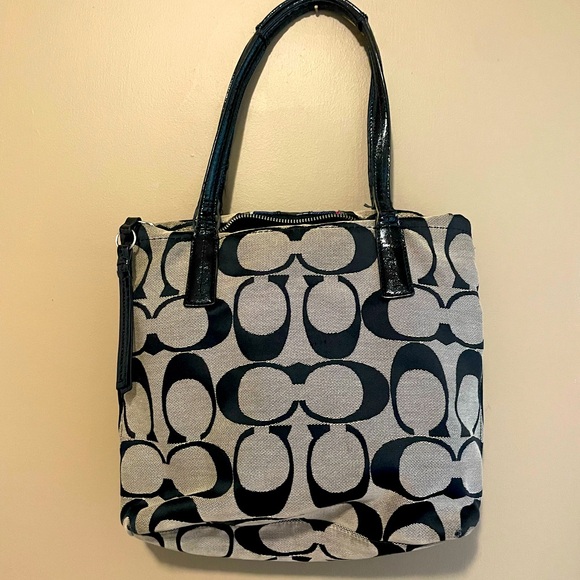 Coach shoulder bag authentic - Picture 2 of 7